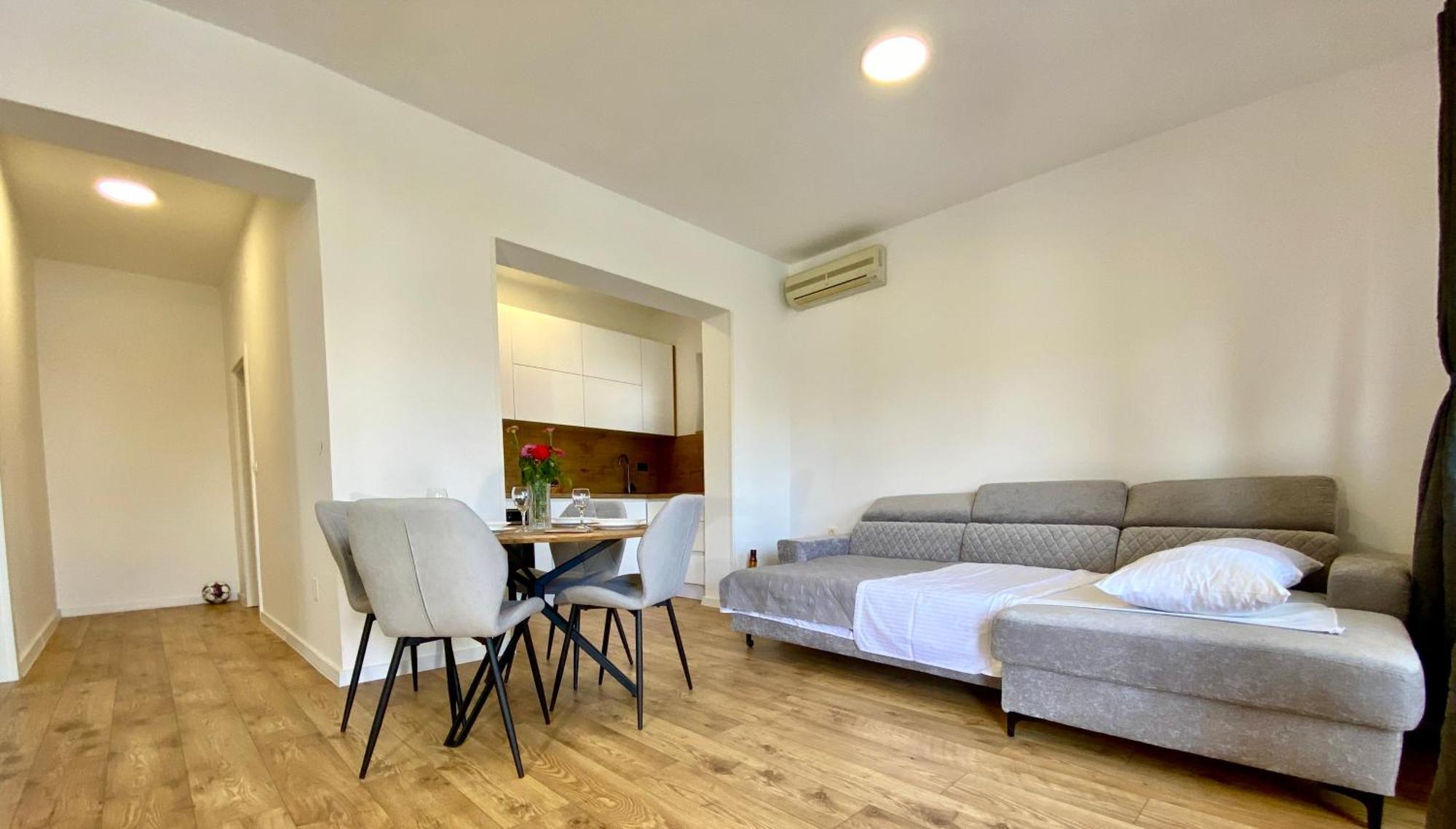 West Apartments Zadar Eksteriør billede